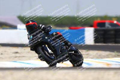 media/Jun-07-2025-TrackDaz (Sat) [[4413525952]]/B Group/1220pm (Turn 1)/